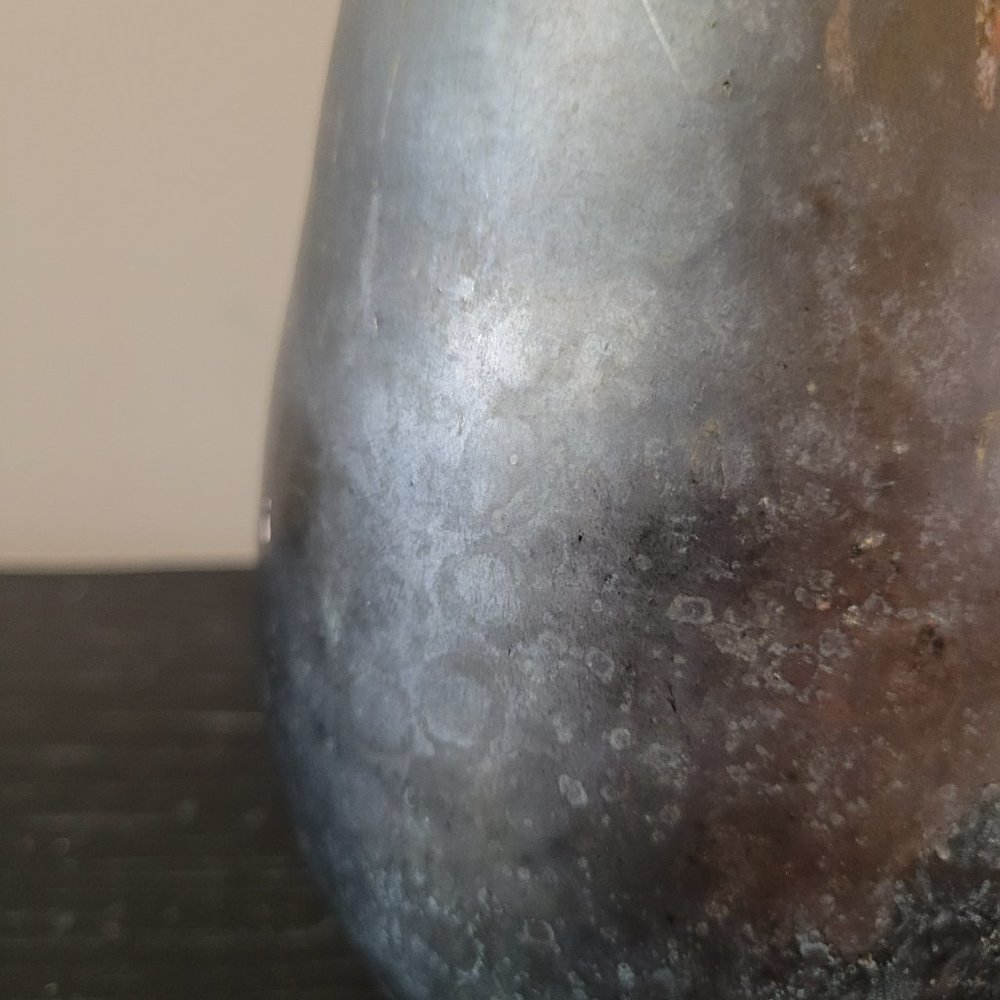 11" Bottle Vase, attributed to A. R. Cole - Picture 3 of 8